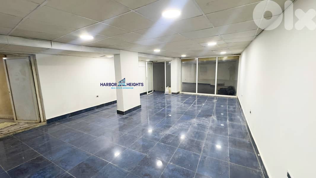 Store for sale in Hamra محل للبيع في الحمرا 0