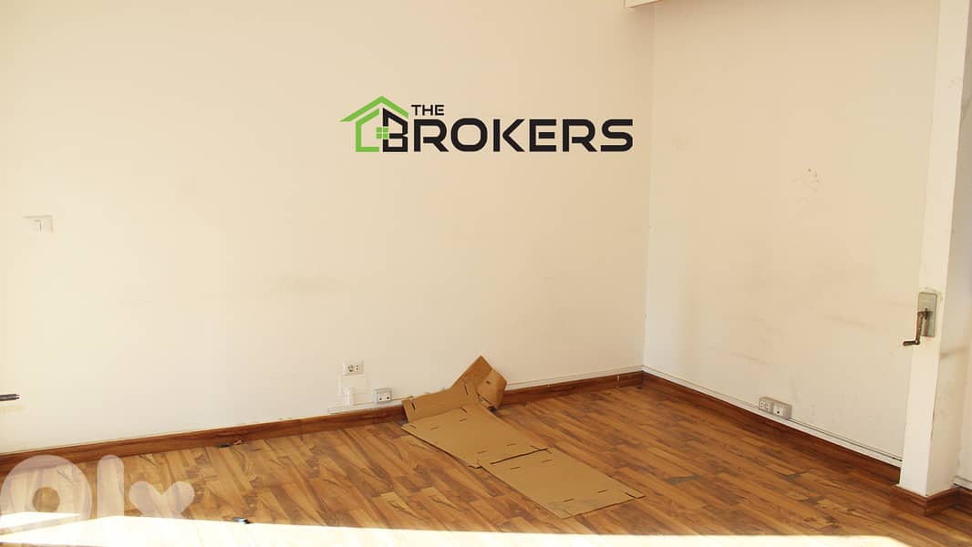 Office for Rent in Badaro مكتب للايجار في بدارو 0