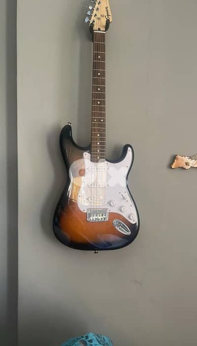 guitar squier by fender