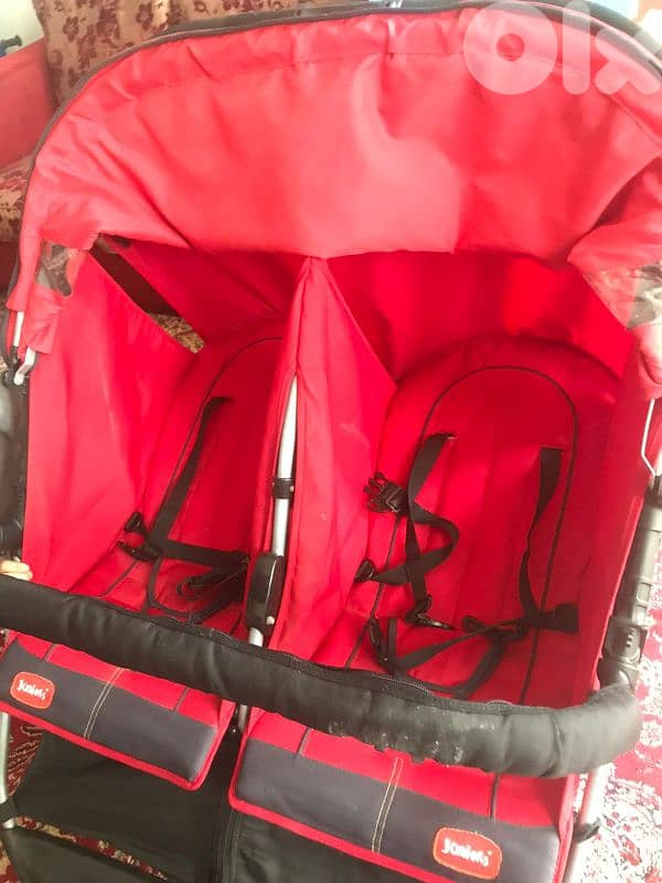 twins stroller 1