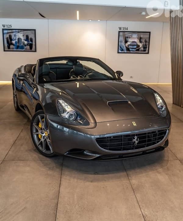 Ferrari California 2012 0