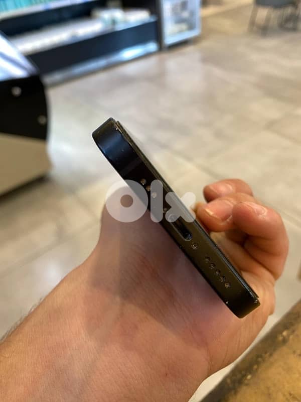 iphone 14 very good condition 1