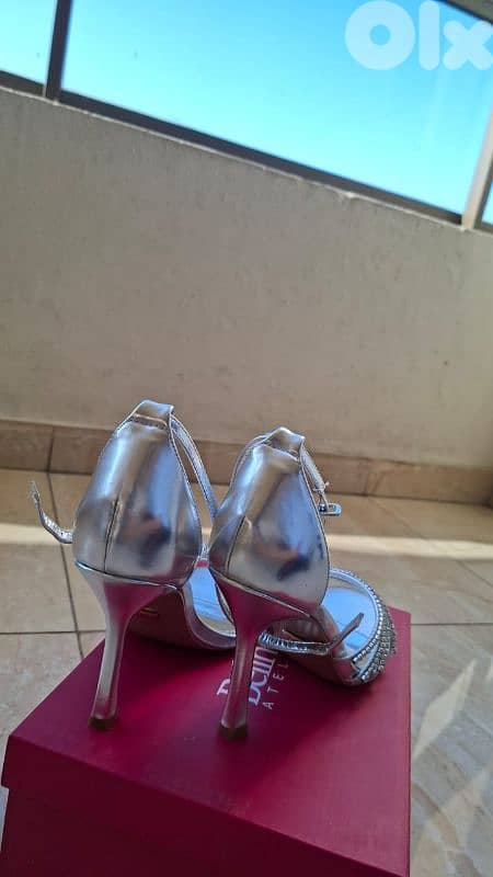 Belinda Silver heels 39 3