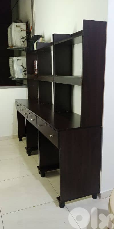 Study desk & closet 4