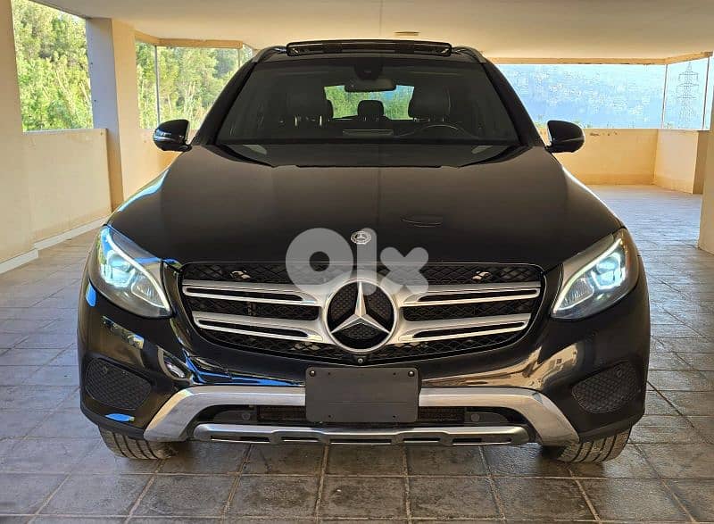 MERCEDES-BENZ GLC 300 4MATIC 2018 !! CLEAN CARFAX!! 0