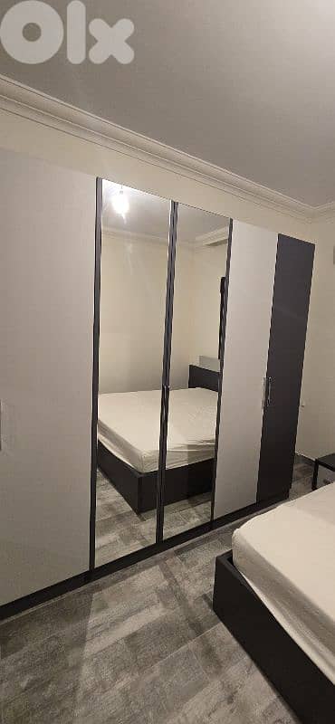 Bedroom items barely used 1