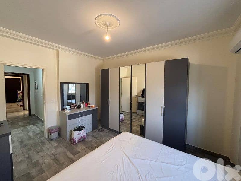 Bedroom items barely used 2