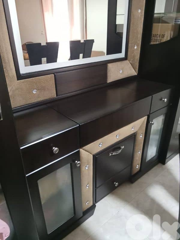 سفرة ٦كراسي مع درسوار 3