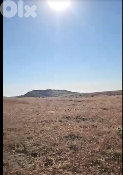 L19558 - 1,800 SQM Land With Panoramic View For Sale in Zaarour 2