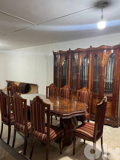 اوضة سفرة ملكية خشب زان ولاتي كلا ملبسة قشر