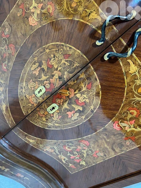 اوضة سفرة ملكية خشب زان ولاتي كلا ملبسة قشر 8