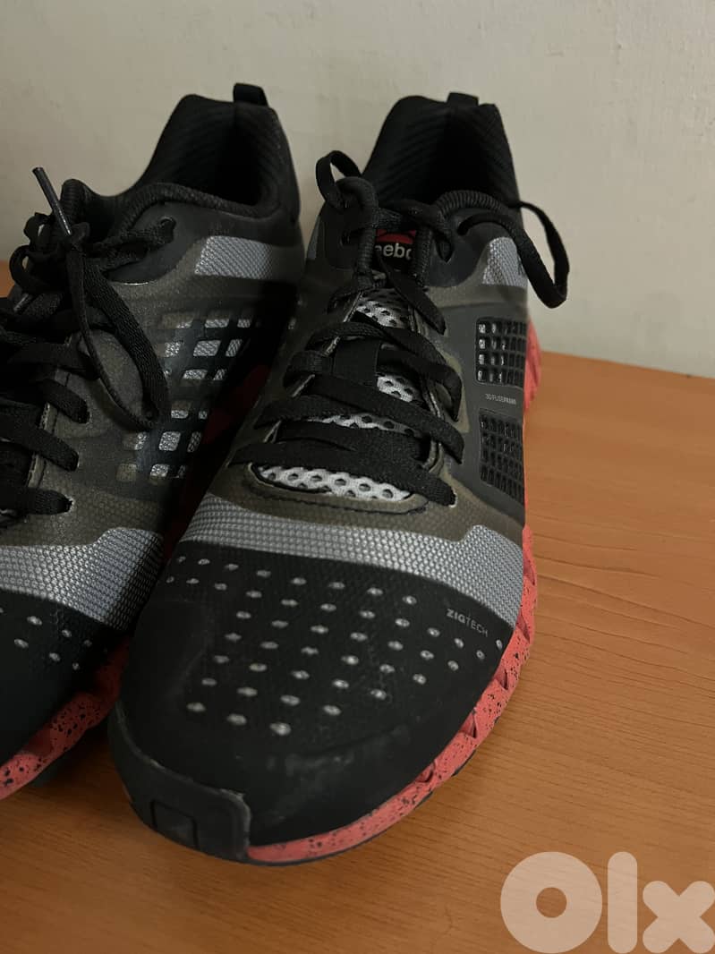 REEBOK never used at 30$ only 3