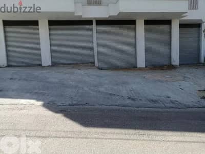 ٦ محلات للايجار خط عام فرعي بين عبا وعدشيت