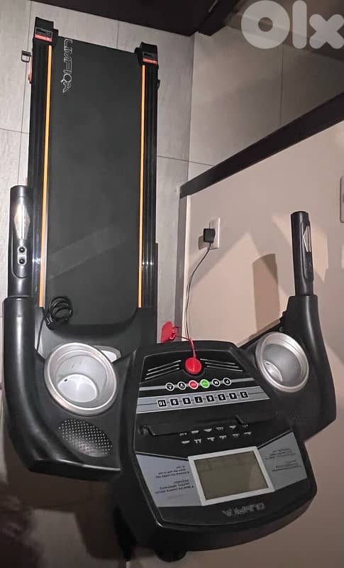 •	OLIMPIQA Treadmill for Sale – Works Perfectly 2