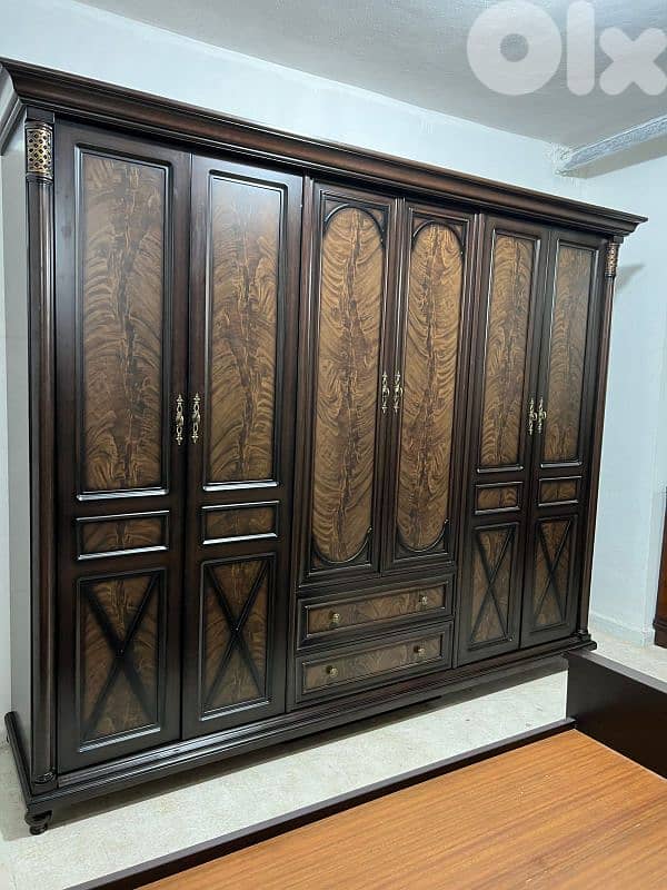 اوضة نوم ماليزي تقيل شغل برا تختين 0