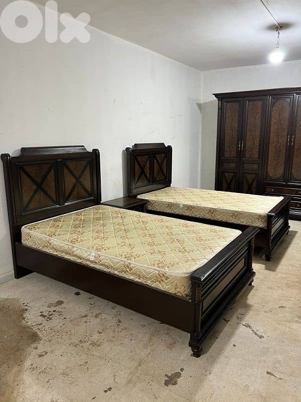 اوضة نوم ماليزي تقيل شغل برا تختين 4