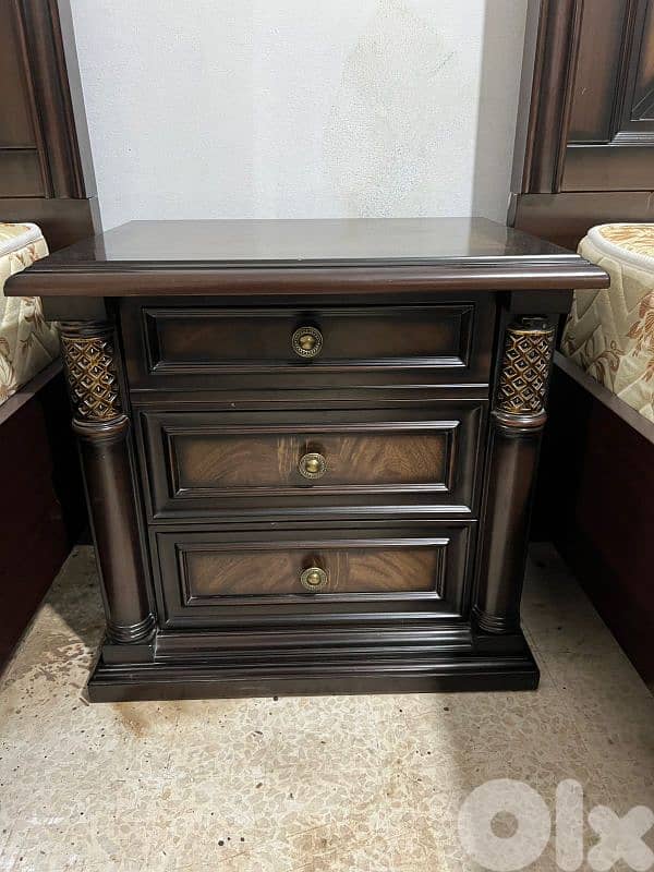 اوضة نوم ماليزي تقيل شغل برا تختين 5