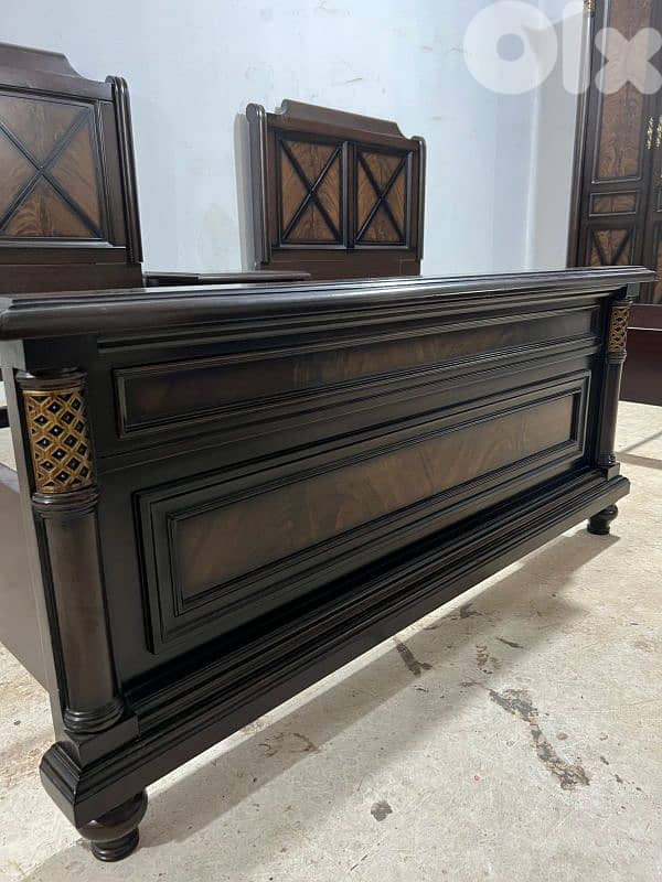 اوضة نوم ماليزي تقيل شغل برا تختين 8