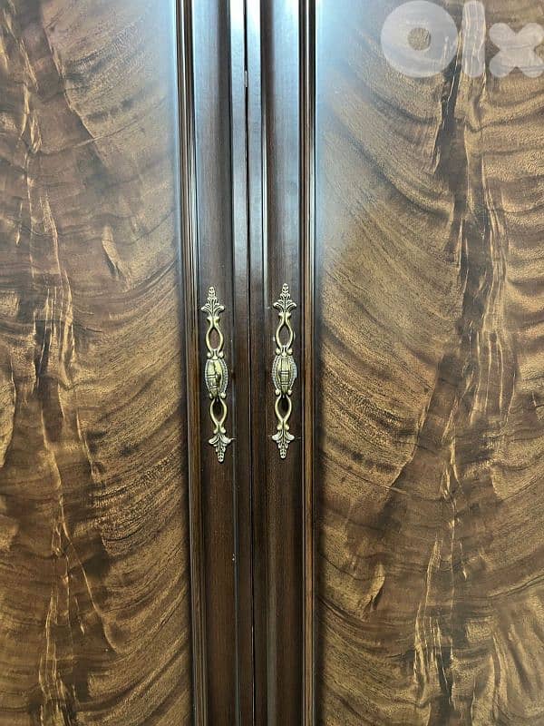 اوضة نوم ماليزي تقيل شغل برا تختين 10