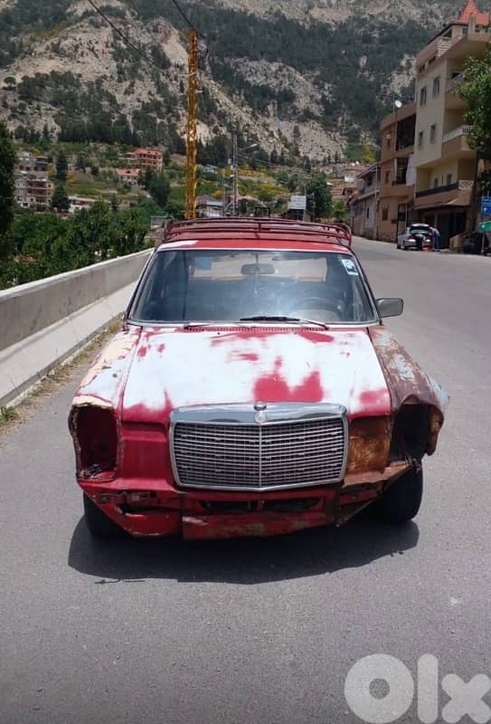 Mercedes-Benz 240/260/280 1975 0