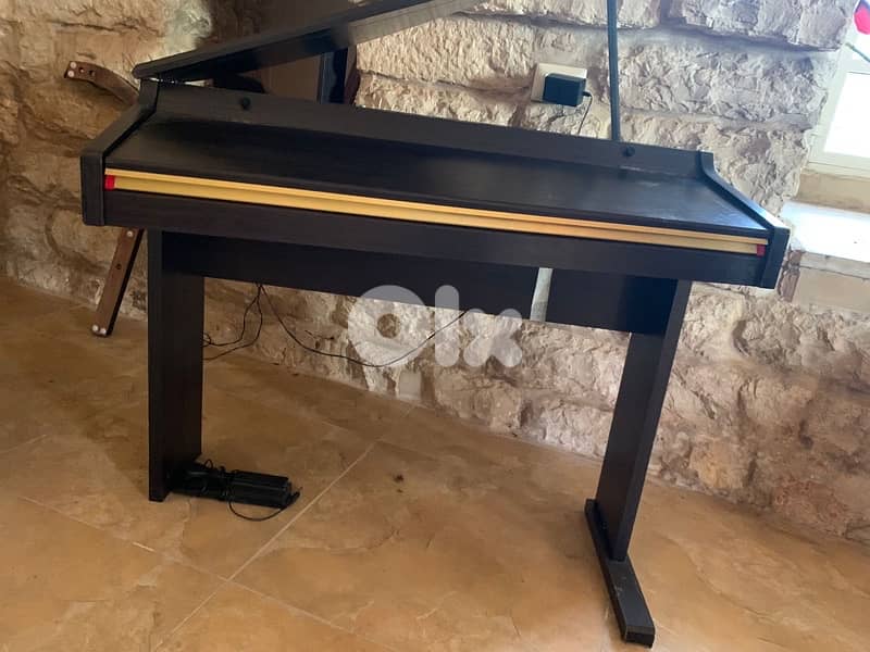 MLS-9939 Mini-Grand Digital Piano 0