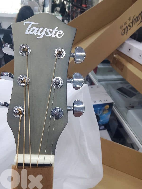 guitar electro accoustic 1