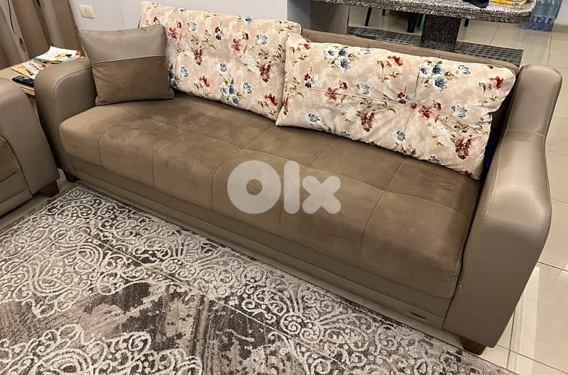 living room 3+2+1+1 3