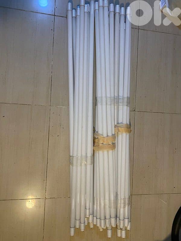 tubelights + projectors + stands for sale 1