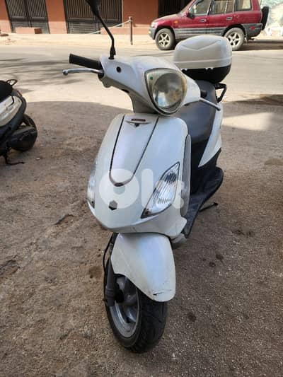 piaggo fly 150cc بياجو ايطالي