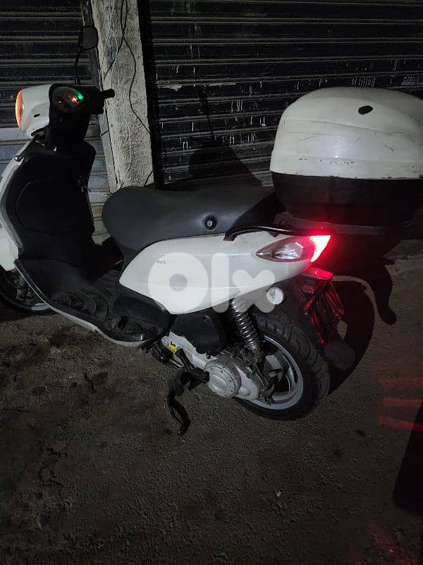 piaggo fly 150cc بياجو ايطالي 6