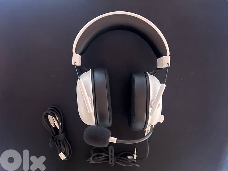 Headset - Razer Black Shark V2 X 1
