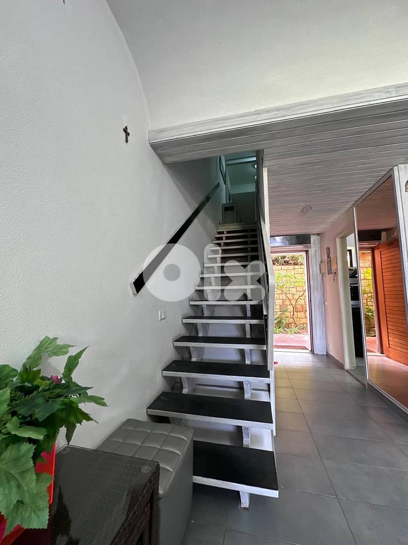 Chalet with Garden and sea view for sale in Tabarja 7