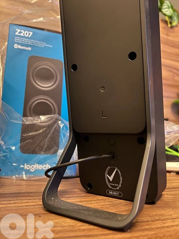 Logitech Z207 Perfect Condition 2