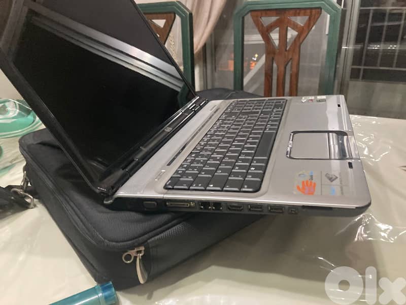 laptop hp pavillon pv9700 17 p + chargeur + valise 2