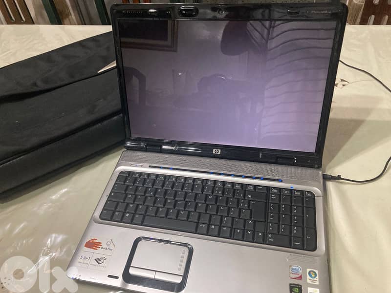 laptop hp pavillon pv9700 17 p + chargeur + valise 4