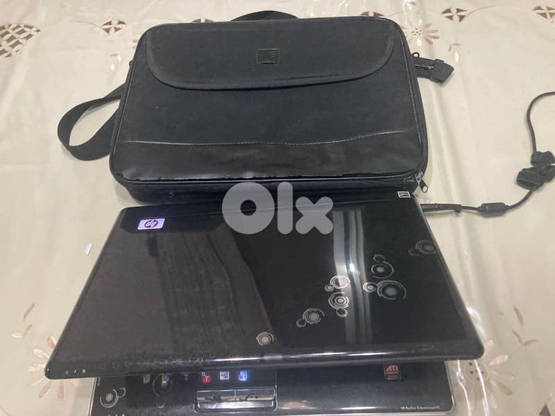 laptop hp pavillon pv6 15 p + chargeur + valise 1