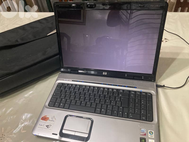 laptop hp pavillon pv6 15 p + chargeur + valise 4