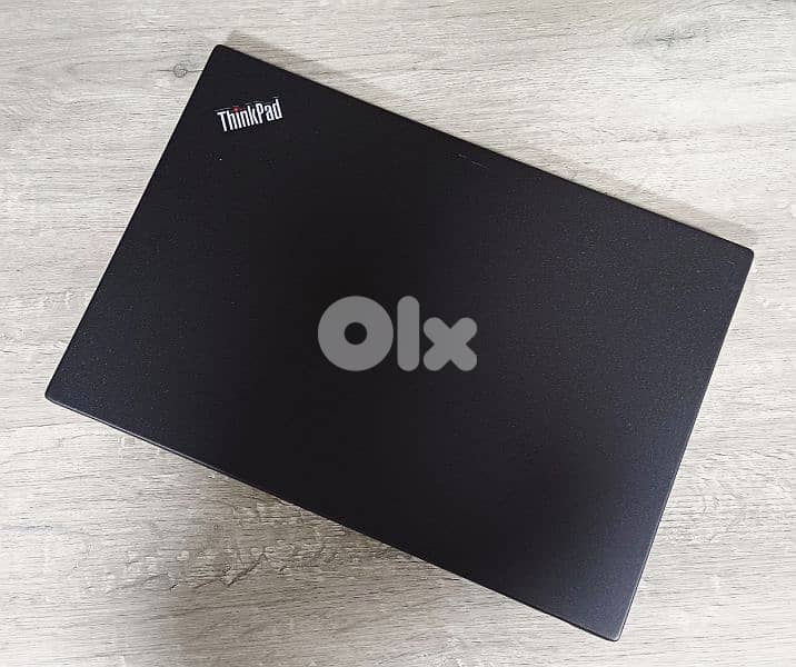 T490 touch thinkpad - core i7 gen 8 - 16 gb ram - 14" fhd touch 9