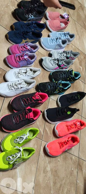 شروة احذية رياضية اصلية للبيع 3