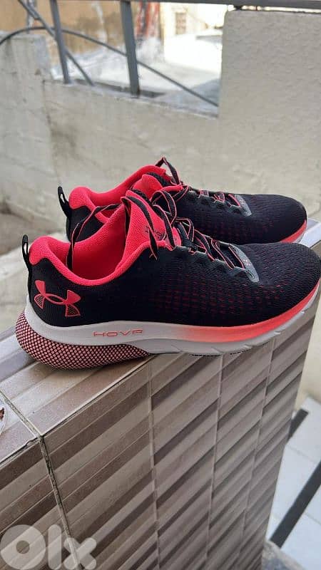 شروة احذية رياضية اصلية للبيع 7