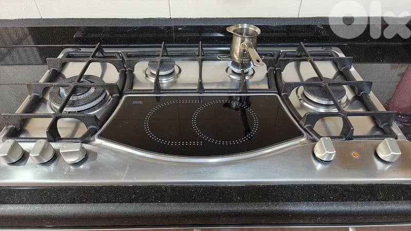 Ariston Top Burner with Oven 90cm (used-perfect condition) 0