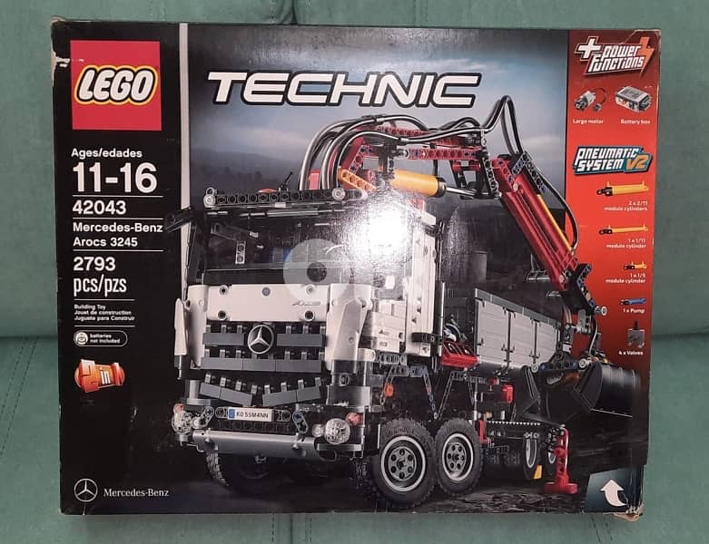 Lego technic  مرسيدس اكتروس 3245 0
