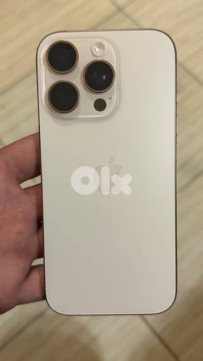 Used iPhone 16 pro 256 like new