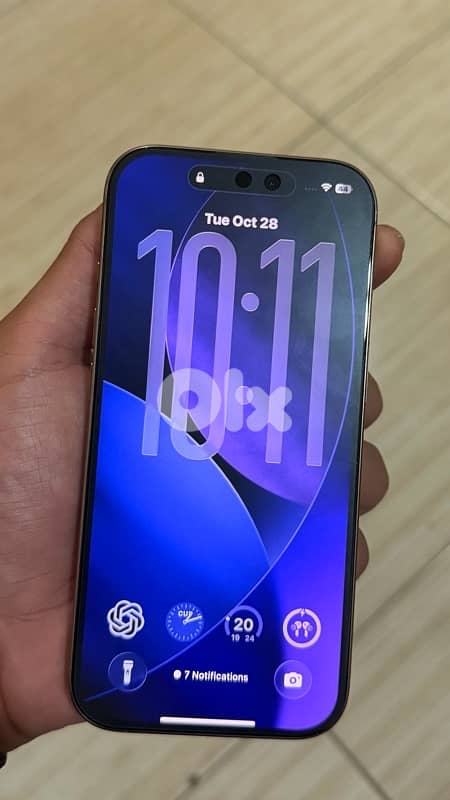 Used iPhone 16 pro 256 like new 1