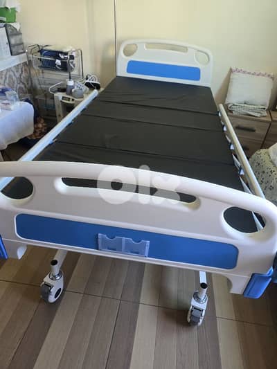 Electric Medical Bed – Adjustable Hospital-Grade Bed (Unused)