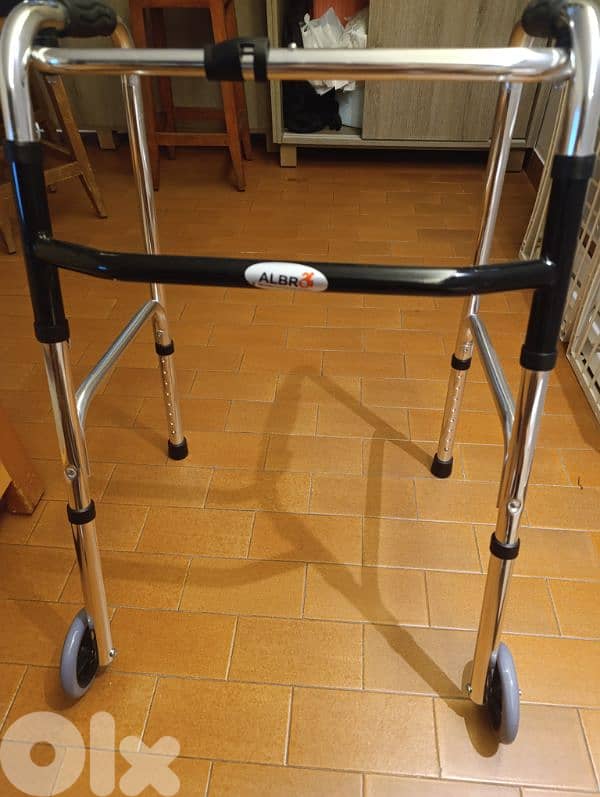 Medical Equipment Nebulizer, Walker, Mucous Aspirator. 1