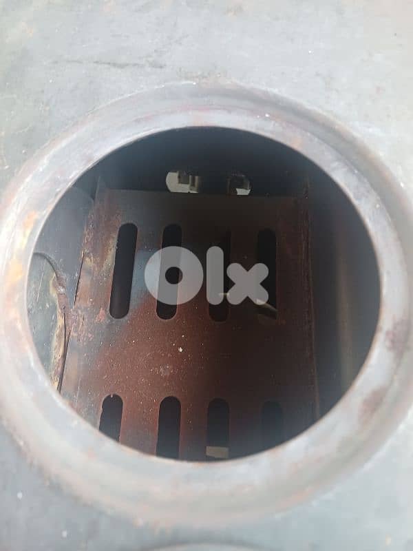 مدفئ غاز مع قاعده ممتازه نوعية صالح وبسام عاليه 1