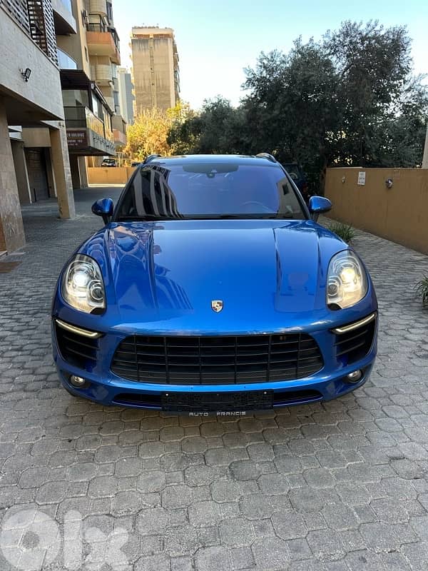 Porsche Macan 2017 blue on black (clean carfax) 0