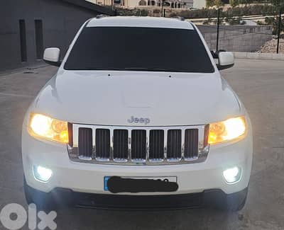 Jeep Grand Cherokee 2011 Laredo