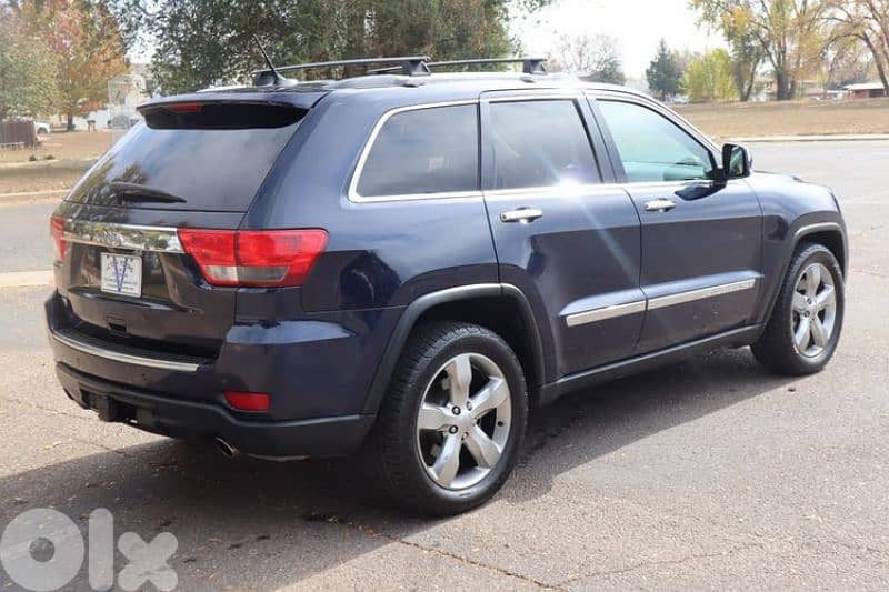 Jeep Grand Cherokee 2011 0